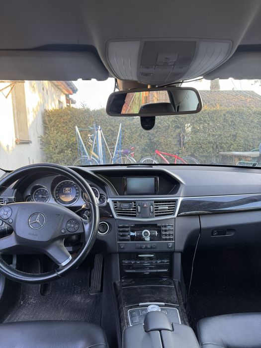 Mercedes e klasa  w212 avantgarde