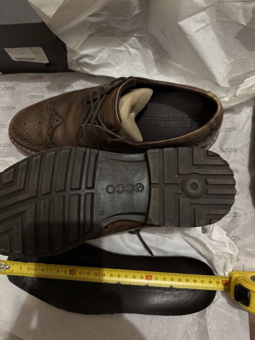 Продам мужскую обувь ECCO