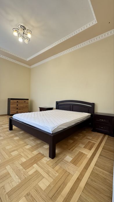 Оренда 1к квартири Коновальця--Піскові озера!Поруч  Парус Сіті