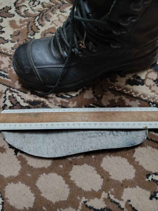 Продам берці демісезонні