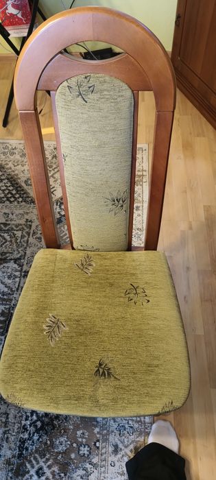 Krzesła 6 sztuk stan dobry mocne