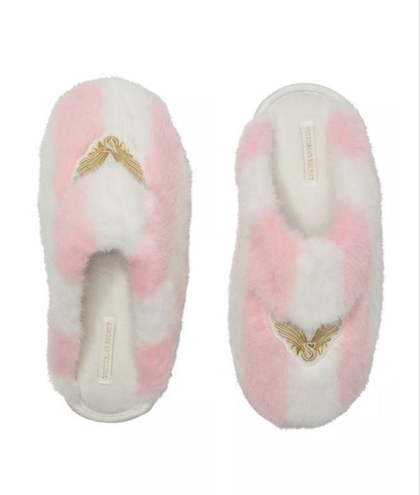 Розкішні плюшеві тапочки із закритим носком VS