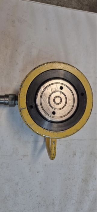 Siłownik Enerpac RCS1002