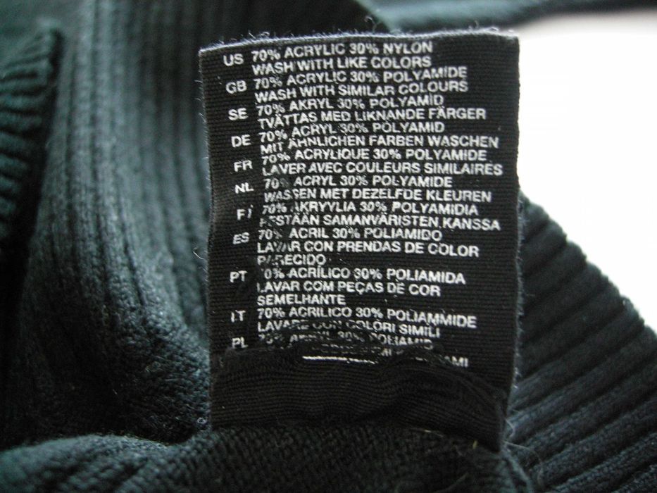 Blusa camisola preta decote bico H&M XS