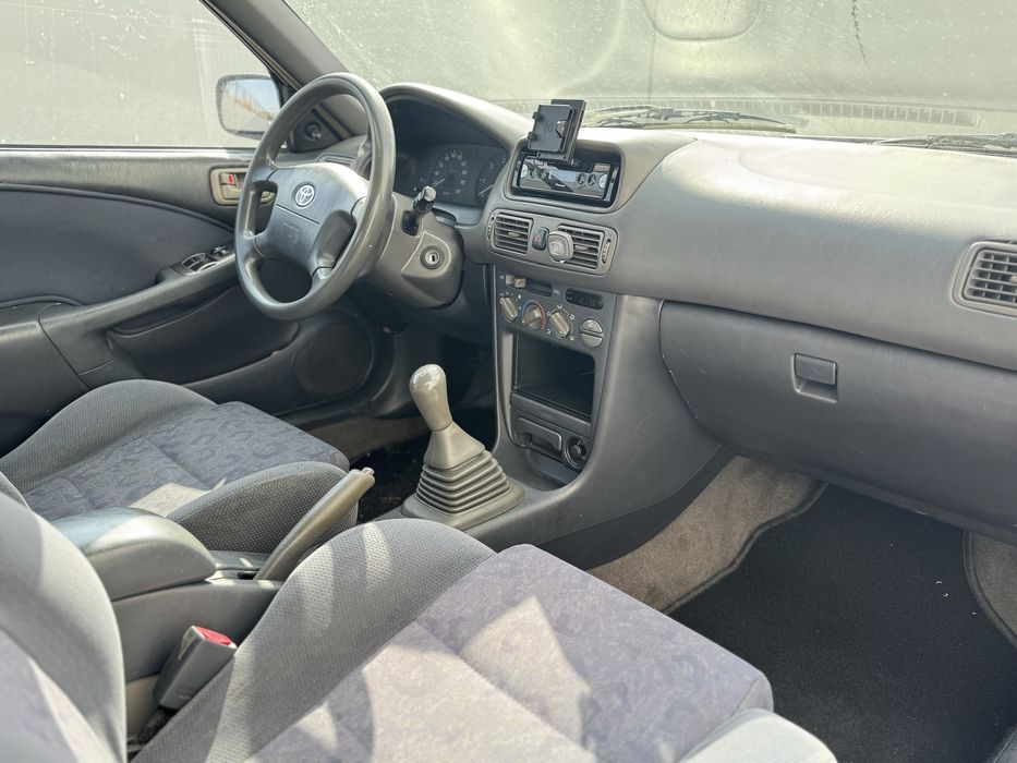 Toyota corolla 2.0 d comercial