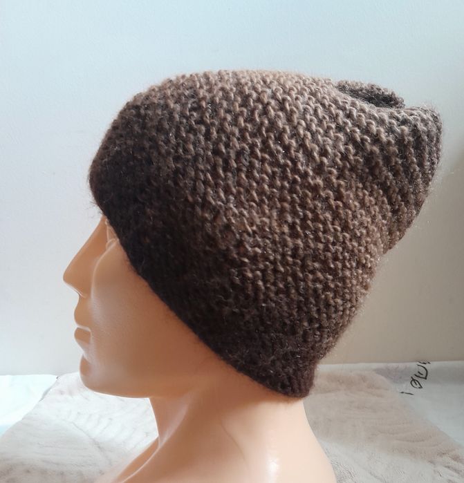 Ciepła brązowa czapka