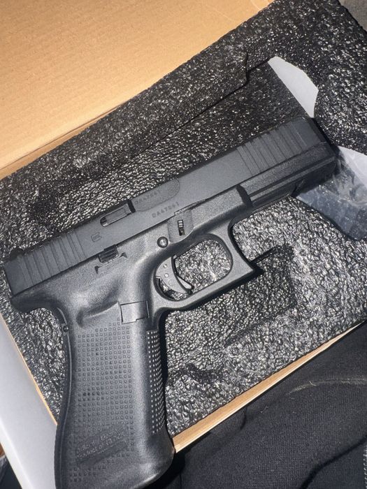 pistolet gazowy glock-17