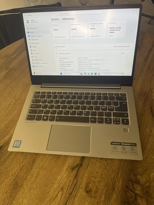 Lenovo IdeaPad i5-8gen/8Ram/256Ssd