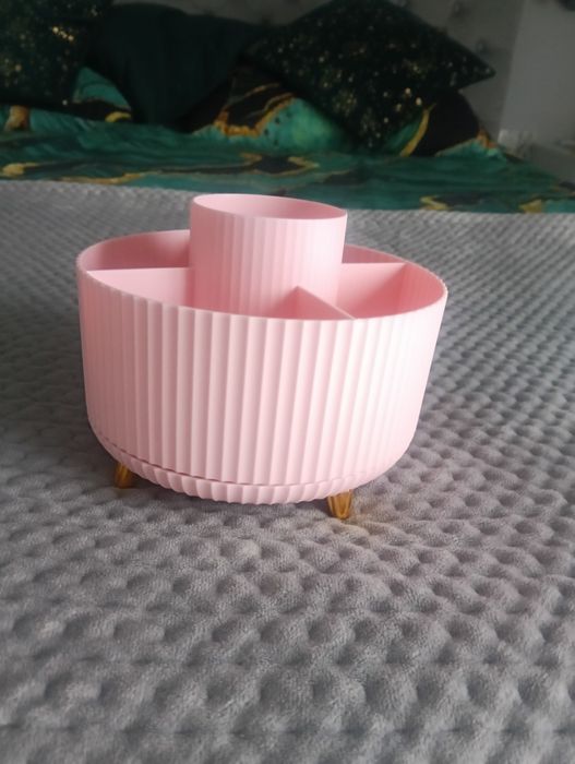 Organizer na pędzle kosmetyki pojemnik okrągły obrotowy na toaletkebiu