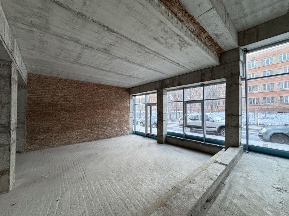 Комерція 245 м2 в ЖК ( Синергія )