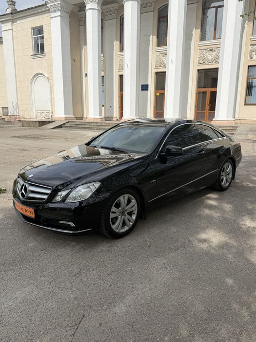 Mercedes-Benz  2,2CDI 2010год IDEAL