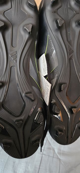 Adidas  Predator