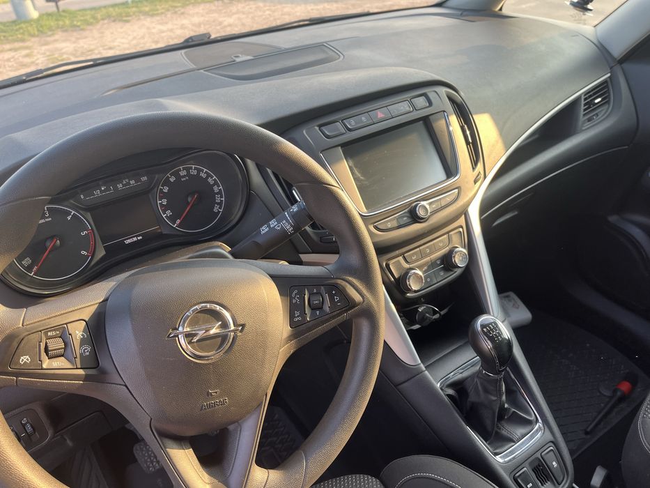 Opel Zafira tourer