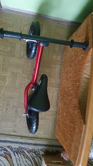 Rower biegowy Levi – idealny pierwszy krok w świat jazdy na rowerze!
