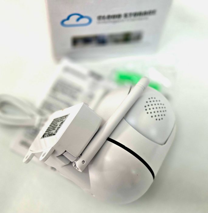 Câmara de segurança WiFi OurLife Y2 – motorizada, visão noturna e deteção de movimento