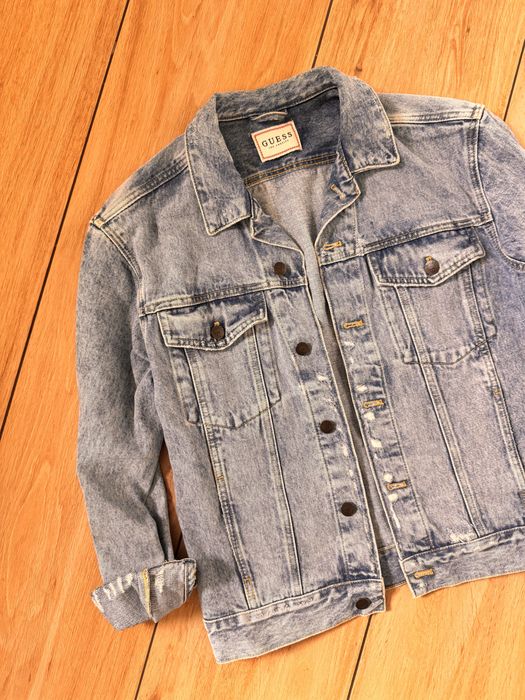 Katana Levis jasnoniebieska Guess