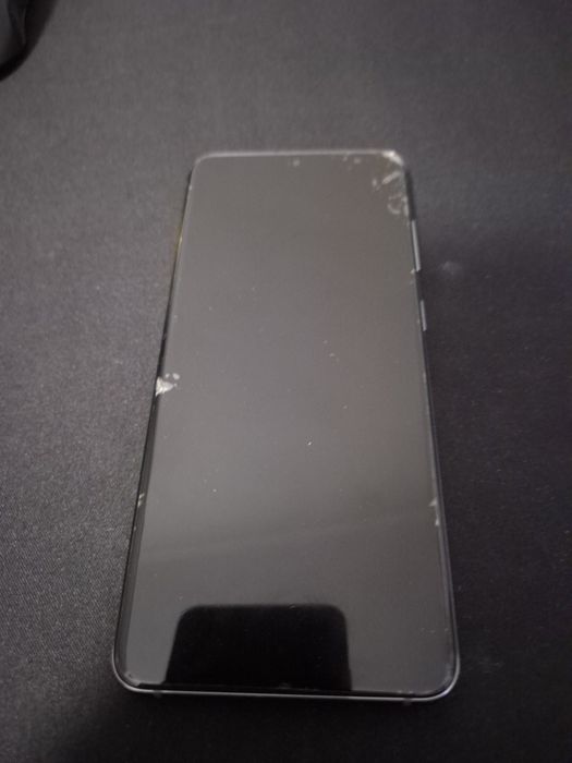Samsung Galaxy S20 - 8GB / 128 GB mały flagowiec idealny stan