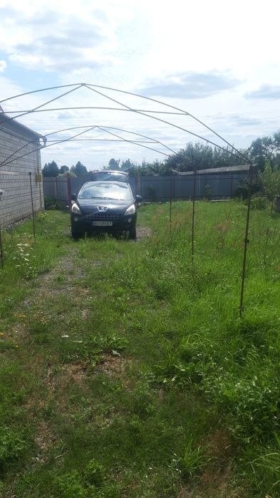 Продаю каркас під теплицю,авто.