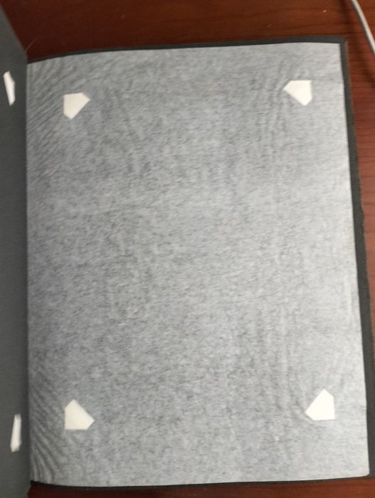 Antigo Álbum para Fotografias