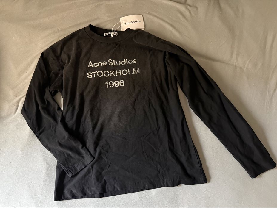 longsleeve acne studios