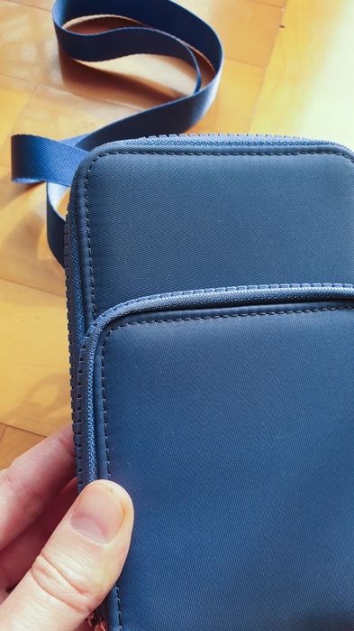 Mini torebka etui na smartfon