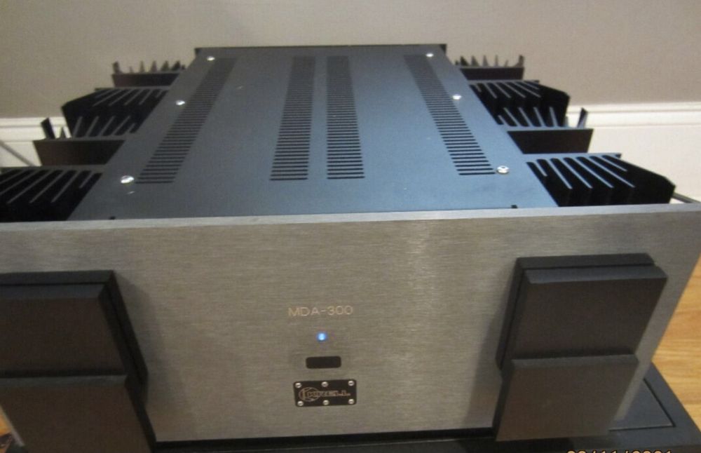 Krell MDA 300 моноблоки