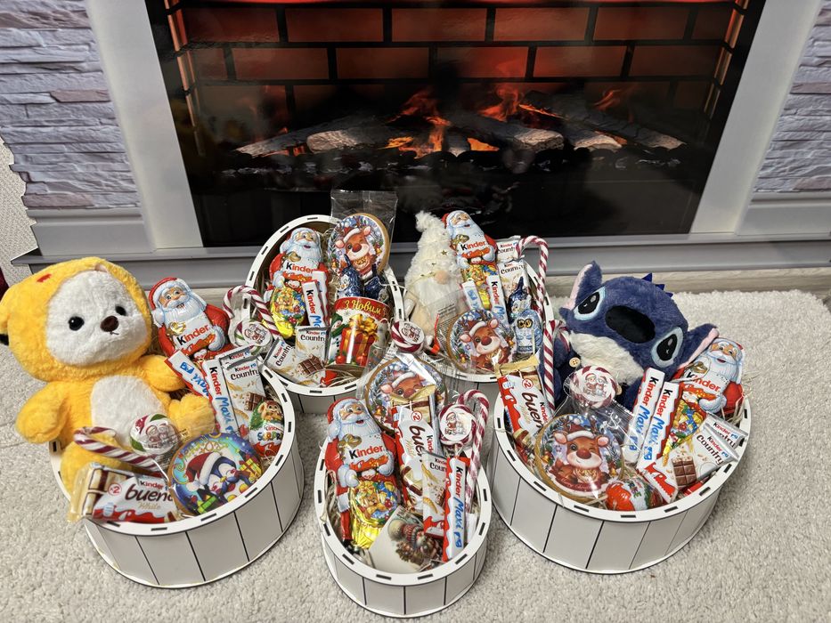 Новорічний подарунок Kinder дитині | Миколай | Різдво Шоколадний набір