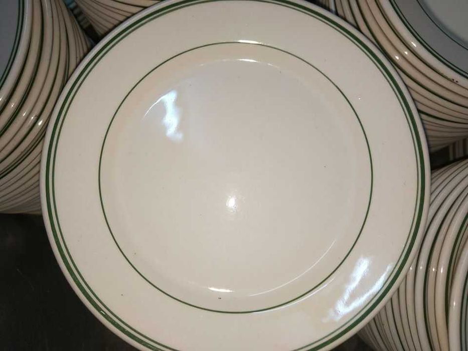 dessert plates443394459089643522