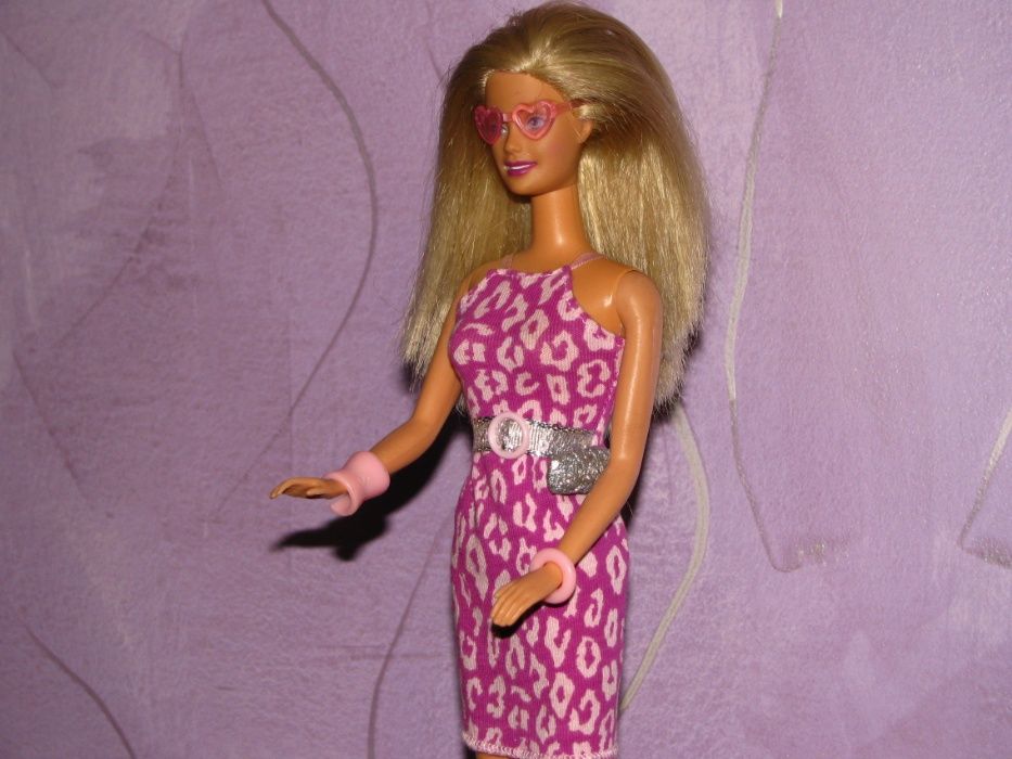 Lalka + akcesoria... - Barbie - Kolekcjonerska ..