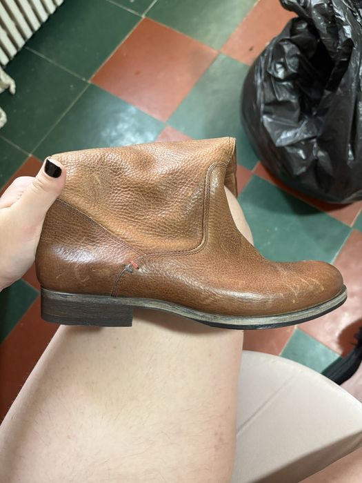 Продам женские сапоги