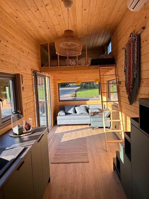 Domek mobilny całoroczny 8,4mx2,4m /Tiny House Kite - Belgium /Od ręki