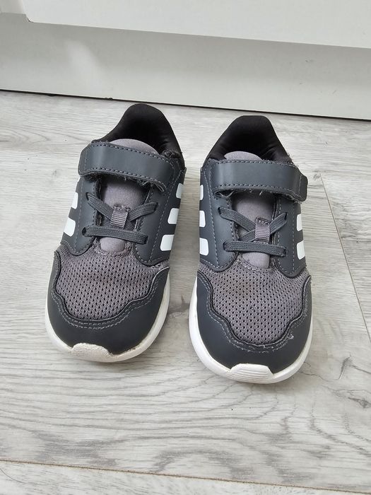 Adidas Tensaur rozm.26