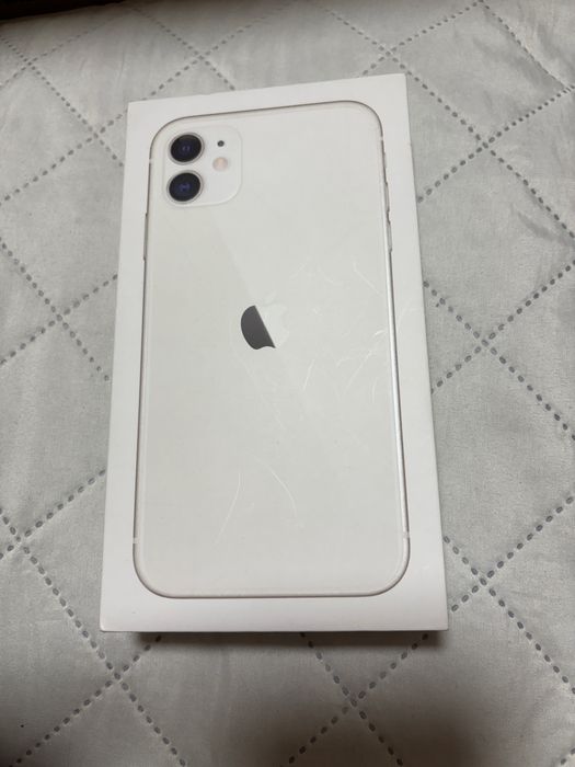 Pudelko od iphone 11 white 128 GB
