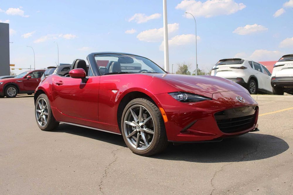 Mazda MX-5 Miata GT      2021