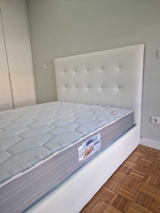 Camas de Casal Estofadas de Luxo 199€ Disp. em Várias Cores! 190x140m!