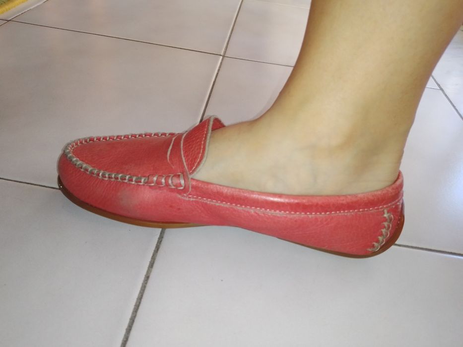 Mocassins vermelhos