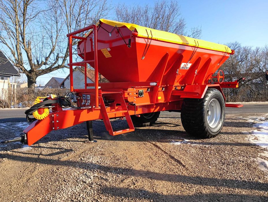 ROZSIEWACZ WAPNA/5000kg nawozów mineralnych i piasku z solą TYP:PLJ05