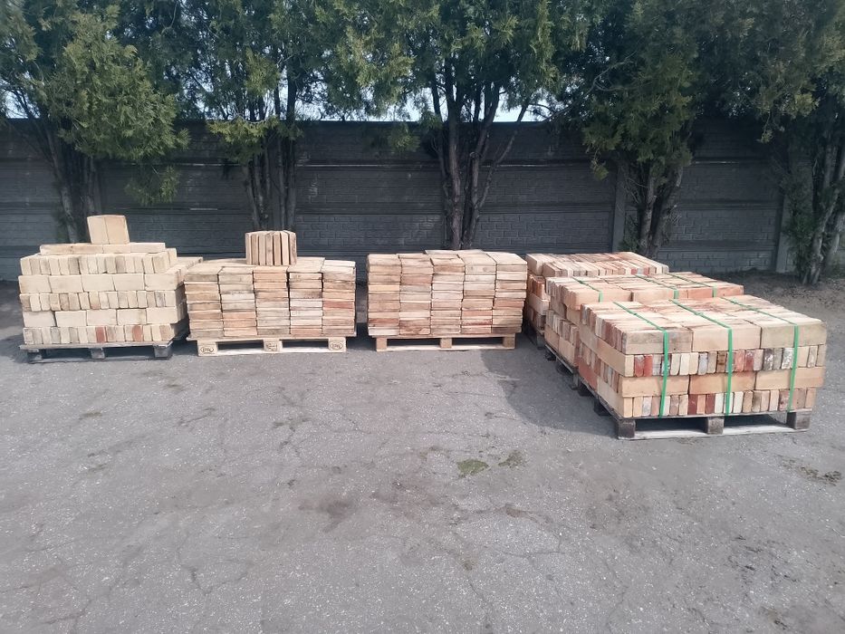 Cegła szamotowa  do piecy i kominków