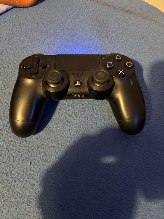 Ps4 slim 500gb em otimo estado