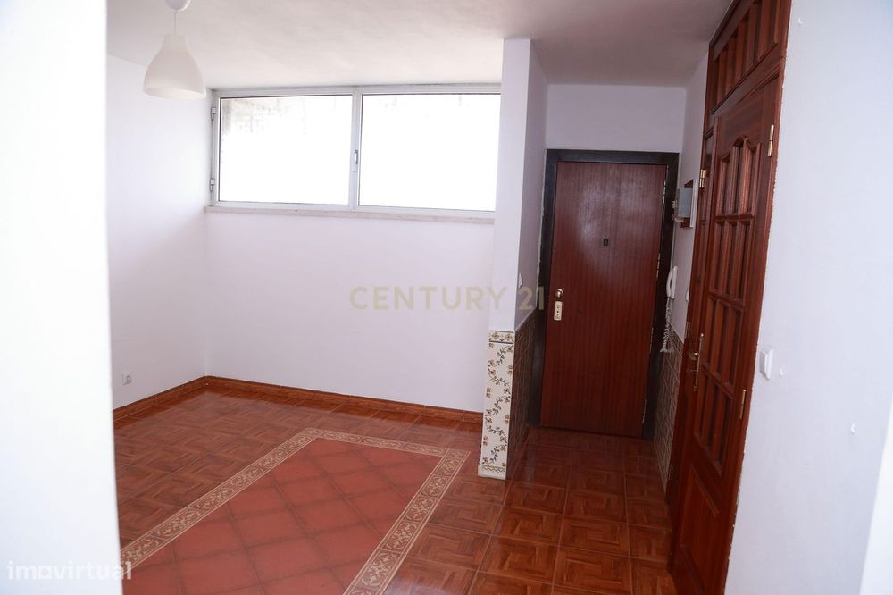 Apartamento T2+1 com Arrecadação em Cidade Nova, Sto António dos Caval — Santo António Dos Cavaleiros E Frielas, Lisboa