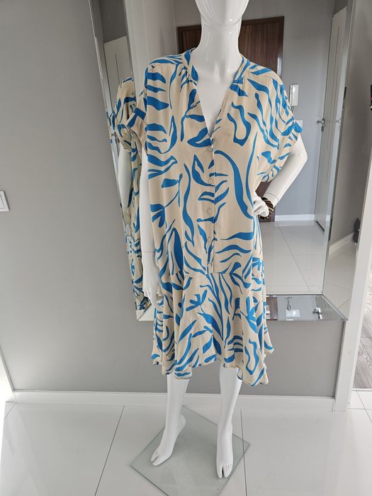 Piękna sukienka z wiskozy rozm L, Selected Femme