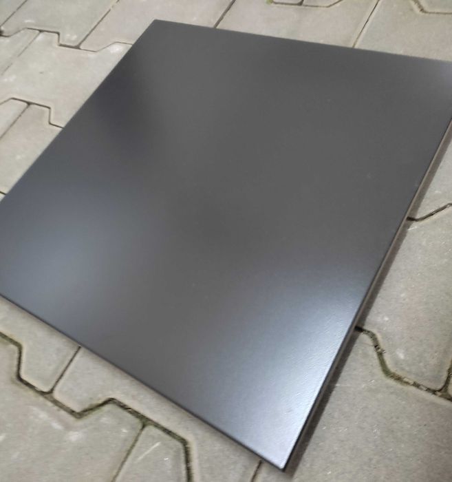 Płytki podłogowe 40x40 cm  mono czarne. Gat.1