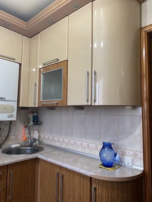 Продам  3-кімнатну квартиру