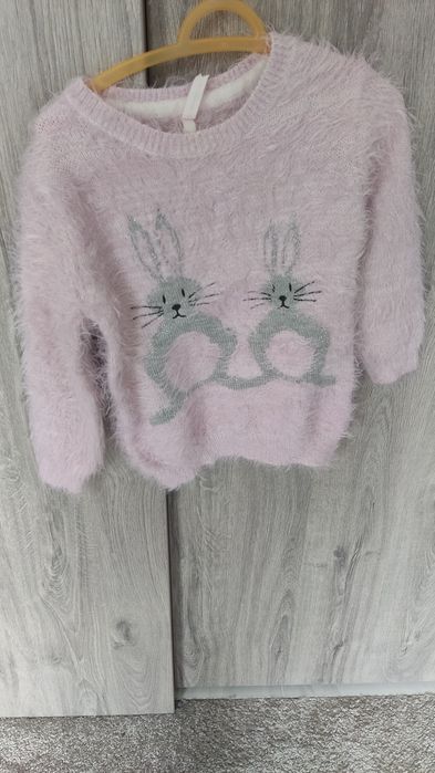 Sweter zajączek 105