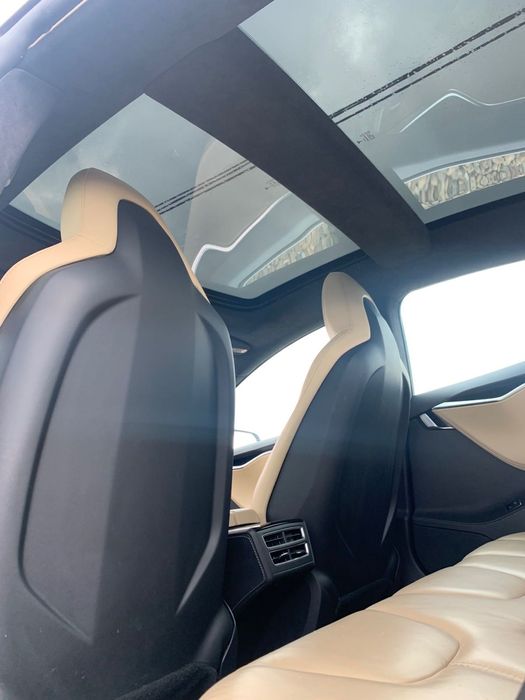 Продам Tesla model S