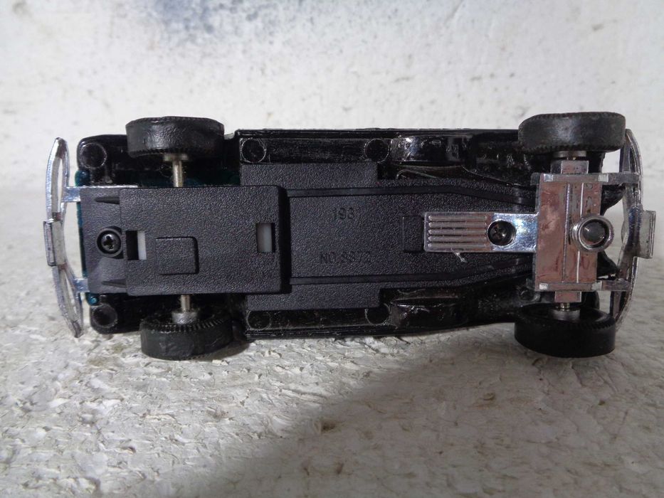 1:43 Viatura antiga 1931