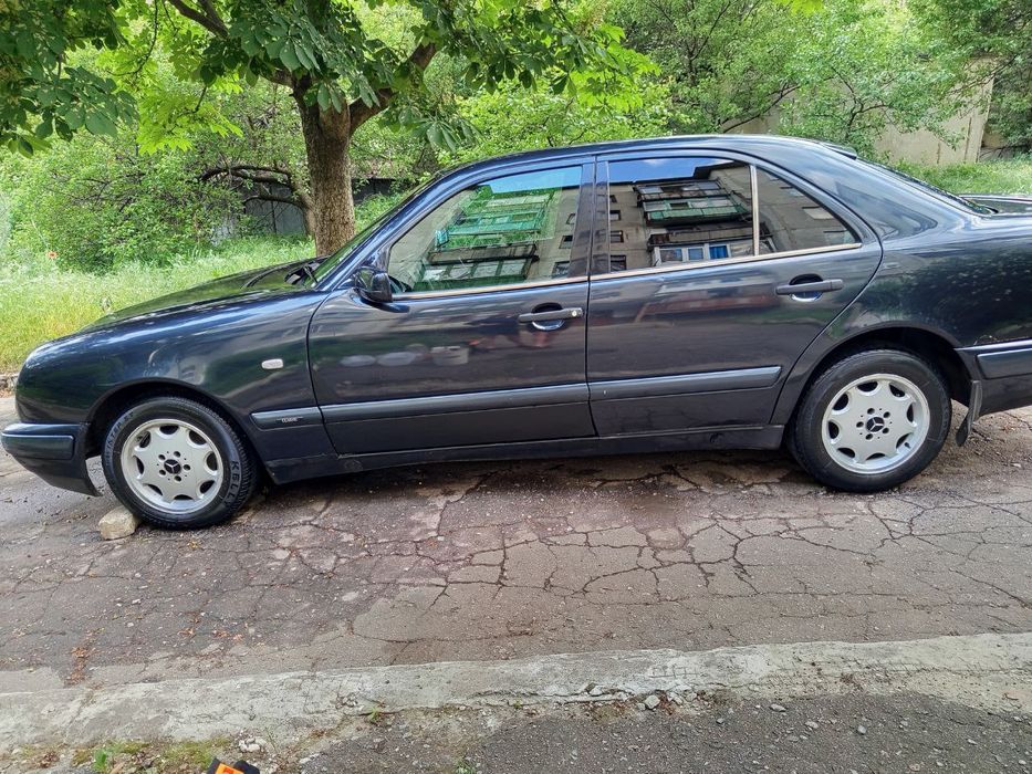 Мерседес w210 2.2cdi