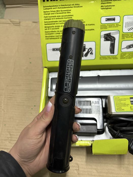 NOWA Kompaktowa łamana regulowana miniwkrętarka ABB minifix 110 NOWA