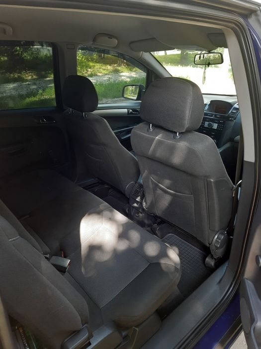 Продам Opel Zafira B