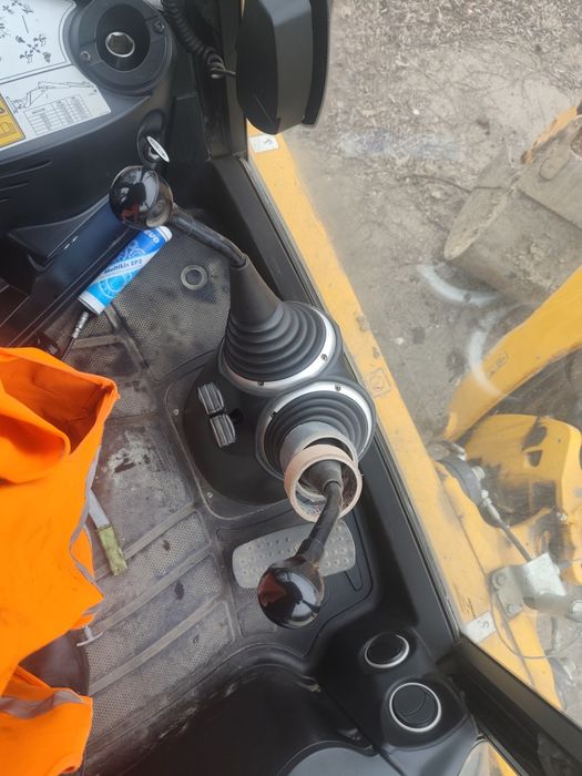 Продам JCB 3CX ECO